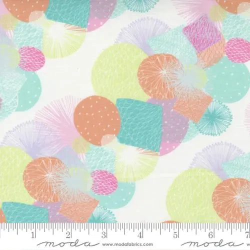 White Soiree Vanilla Fan Frill 44"/45" Fabric Per Yard