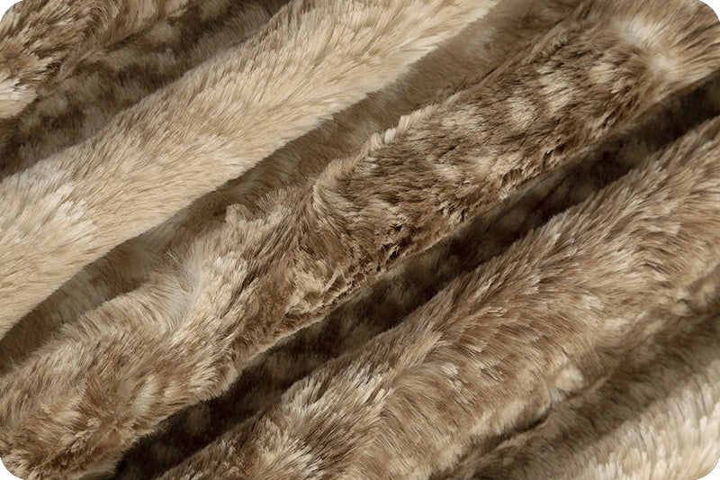 Luxe Cuddle�� Fawn Cappuccino 58/60" Fabric Per Yard