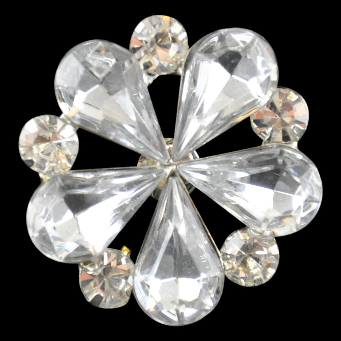Belagio Enterprises - 1 1/8" Width Rhinestone Buttons (6pcs per Order) - BRB-115