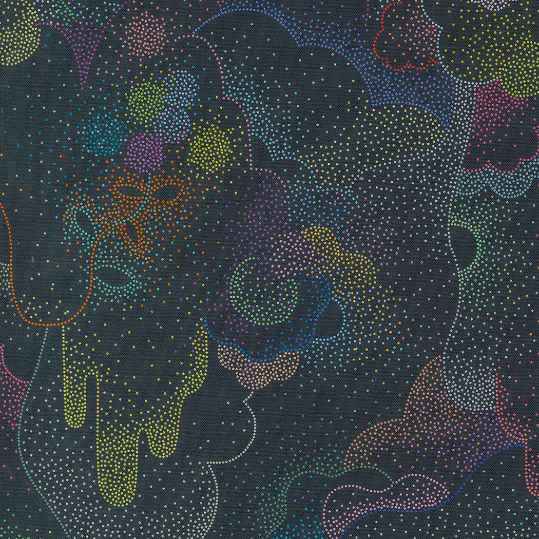Black Gradients Auras Onyx Moda Wideback Per Yard