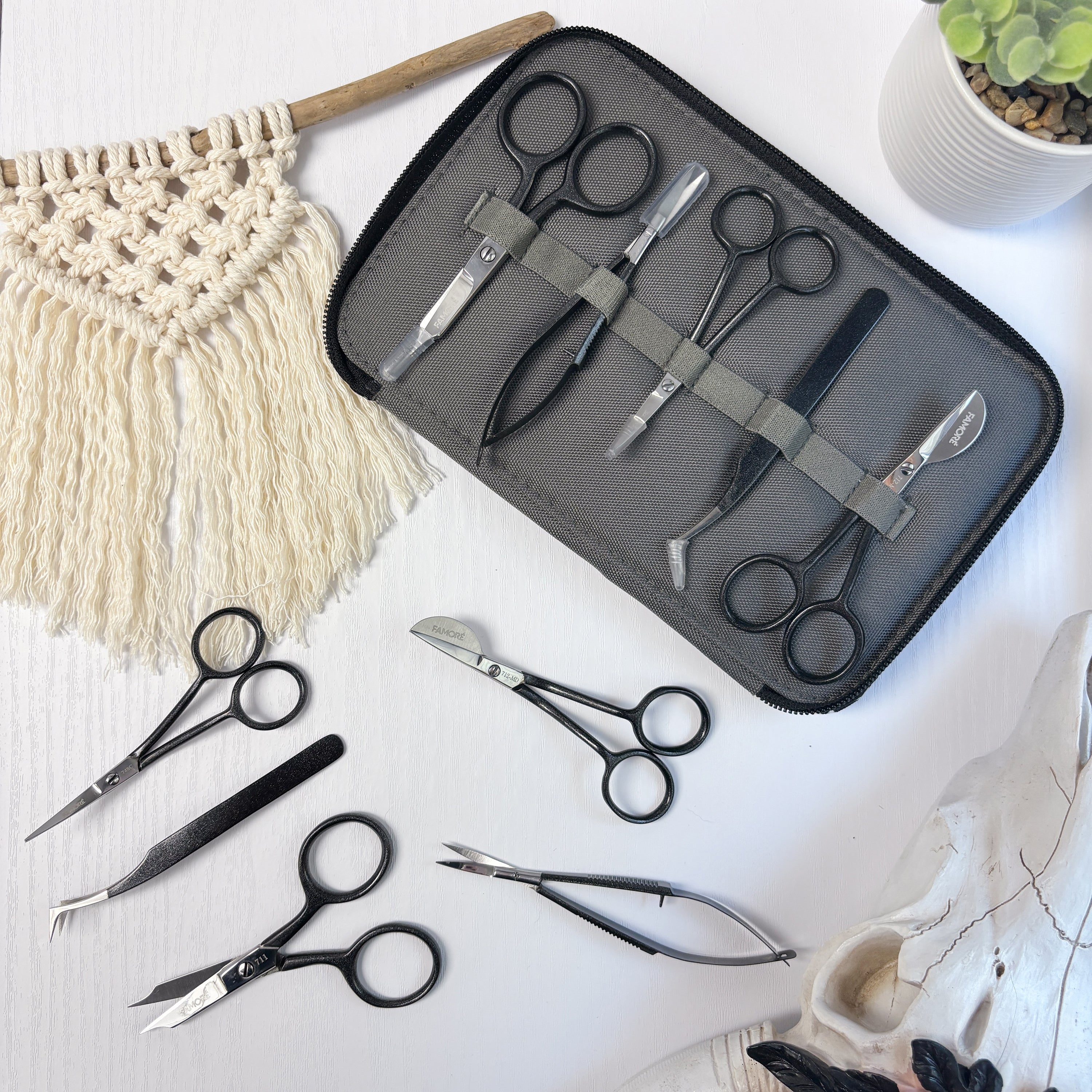 1101BLK - Black Shimmer Embroidery Kit