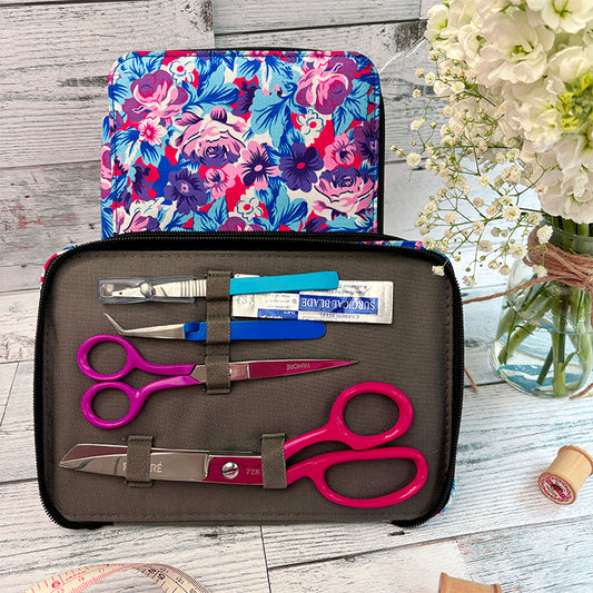 1101 Floral Sewing Kit
