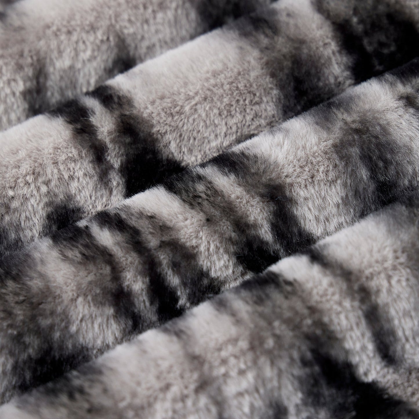 Graphite/Black Luxe Cuddle Nube 58"/60" Fabric per yard