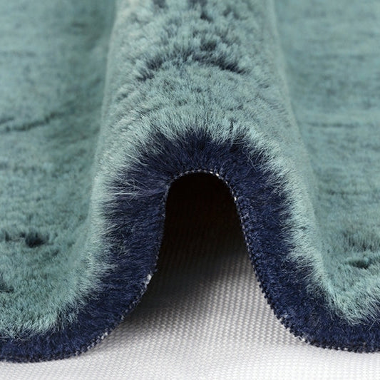 Luxe Cuddle Frosted Baby Seal Riviera 58"/60" Fabric per yard